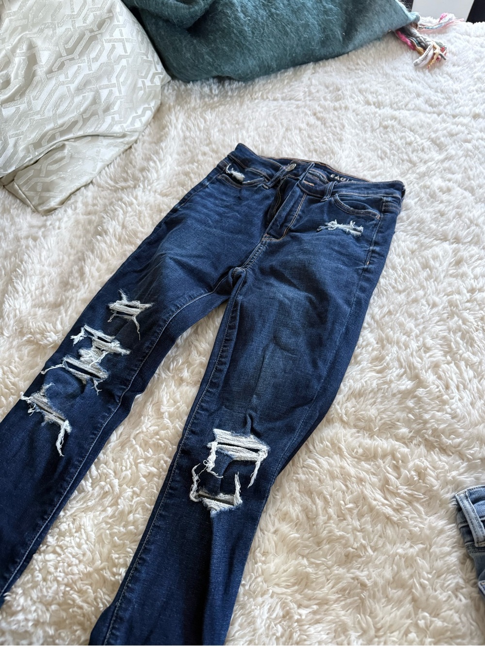 American Eagle Outfitters Dark Blue Distressed Jeggings